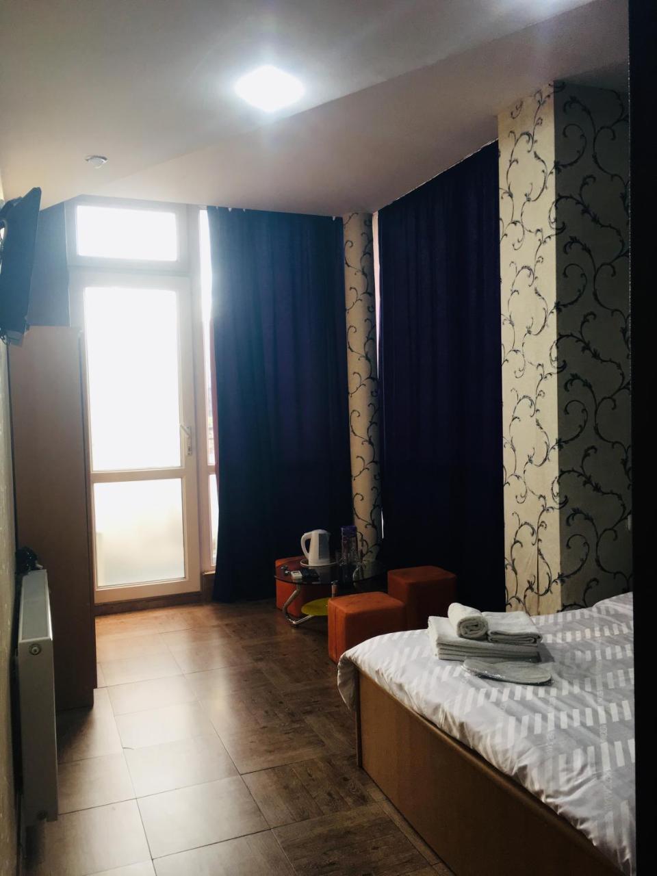 Visit Hotel 트빌리시 외부 사진